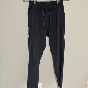 Lululemon Slim Fit 7/8 Length Jogger